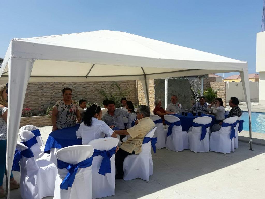 Hotel Pikeiro Blue Manta Buitenkant foto